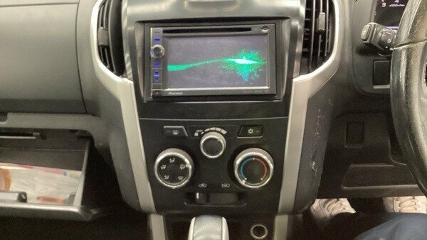 Isuzu D-Max 2.5 Td Utah Pickup 4X4 194 Gkm Green #9