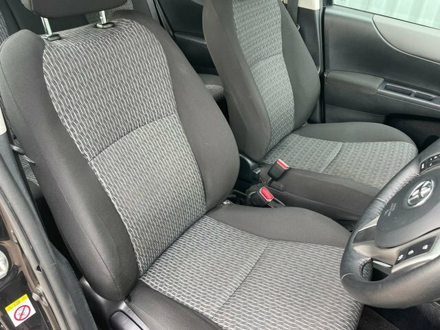 Toyota Yaris 1.3 Vvt-i Icon Plus 99 Bhp Red #10
