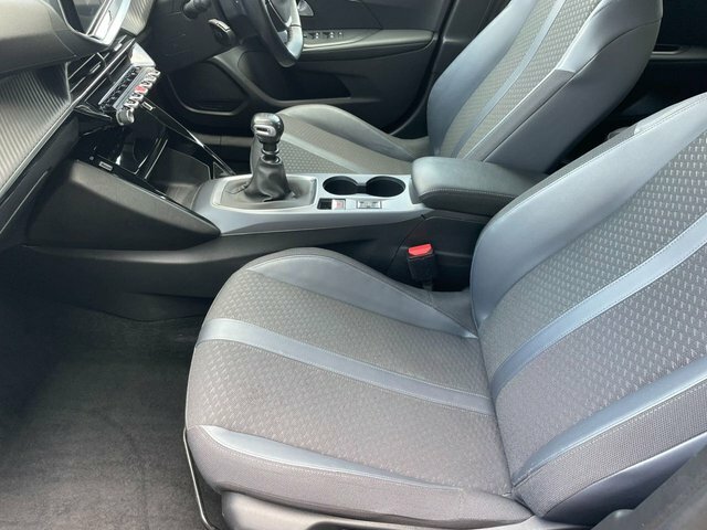 Peugeot 2008 Active Grey #14