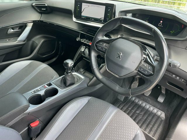 Peugeot 2008 Active Grey #8