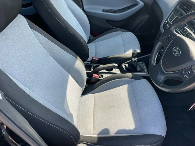 Hyundai I20  White #9