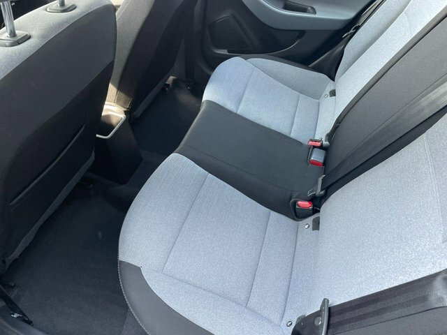 Hyundai I20  White #15