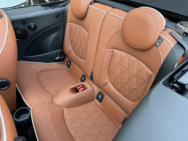 Mini Convertible 2.0 Cooper S Exclusive Convertible Step Grey #4