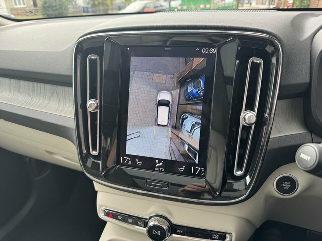 Volvo XC40 1.5 T3 Inscription Pro Suv Euro 6 YH21BXZ Grey #6