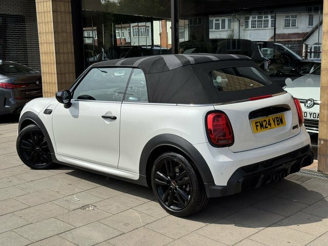 Mini Convertible 2.0 Cooper S Sport Convertible Steptron Black #4
