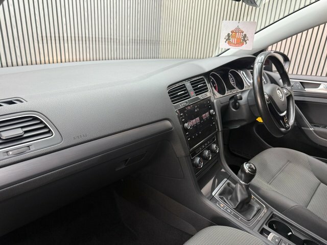 Volkswagen Golf 1.6 Tdi Bluemotion Tech Se Nav Hatchback Diese Black #5