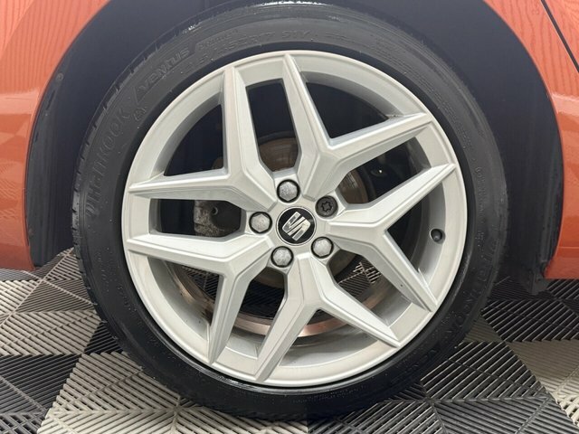 Seat Ibiza 1.0 Tsi Fr Hatchback Euro 6 S S ST68SZK Orange #4