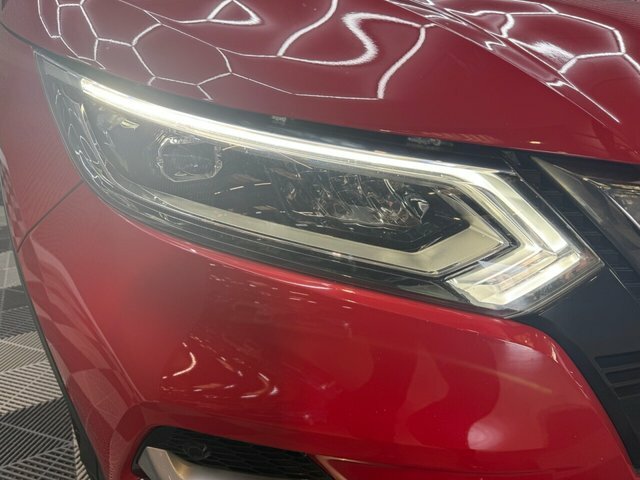 Nissan Qashqai 1.5 Dci Tekna Suv Euro 6 S S DN68VJG Red #3