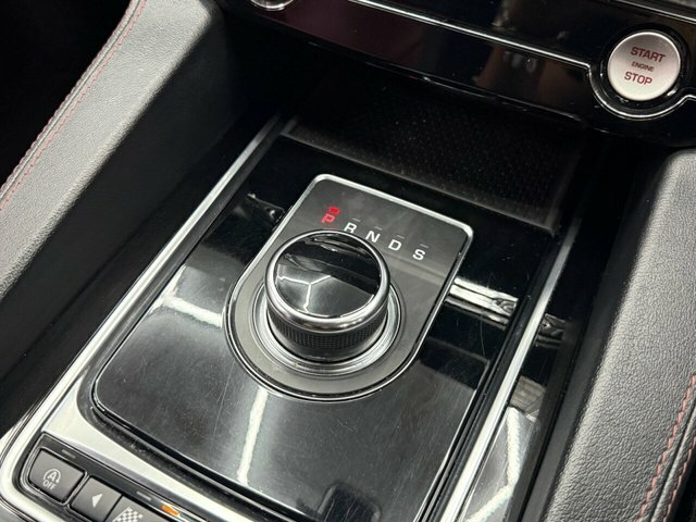 Jaguar F-Pace Blue #19