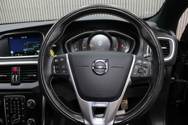 Volvo V40 2.0 D4 R-design Lux Nav 188 Bhp Silver #15