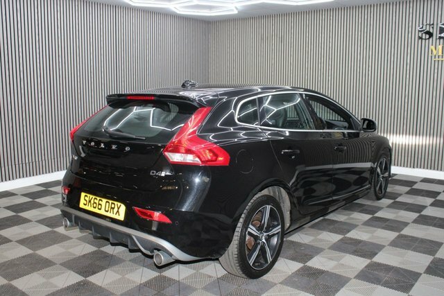 Volvo V40 2.0 D4 R-design Lux Nav 188 Bhp Silver #8