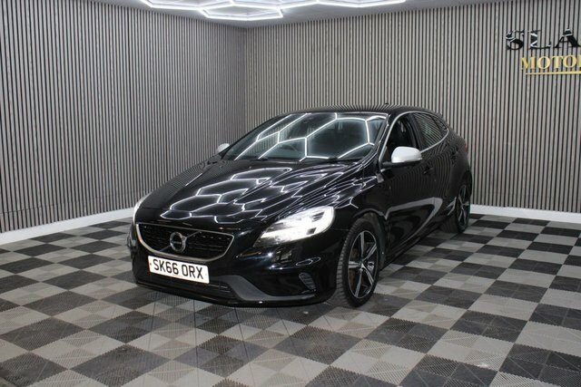 Volvo V40 2.0 D4 R-design Hatchback Euro 6 Black #5