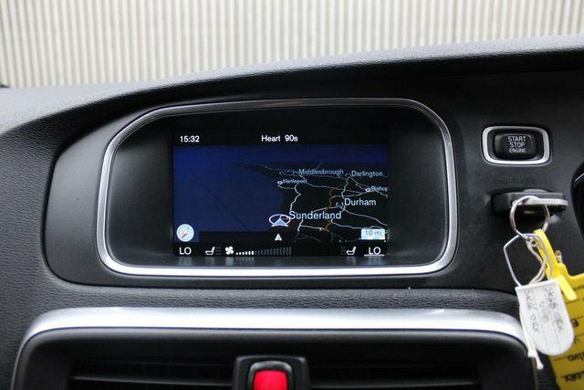 Volvo V40 2.0 D4 R-design Lux Nav 188 Bhp Silver #20