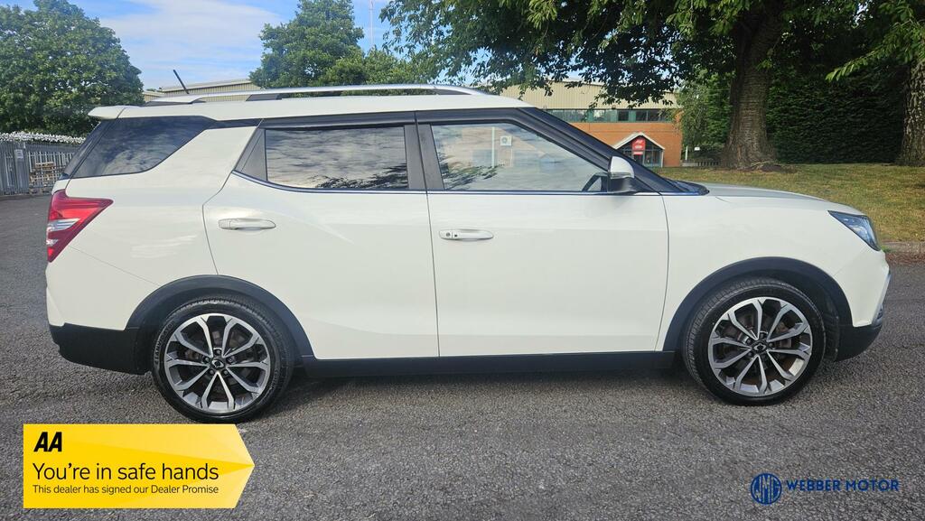 SsangYong Tivoli XLV 1.6 E-xdi Elx Suv Euro 6 115 Ps White #5