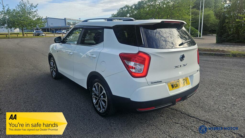 SsangYong Tivoli XLV Elx Red #8