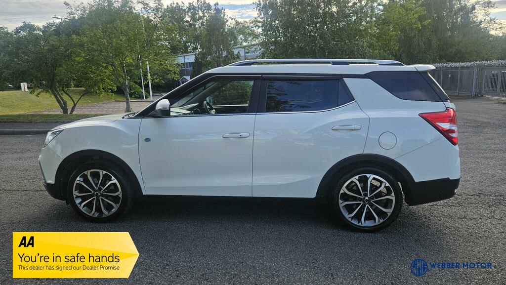 SsangYong Tivoli XLV Elx Red #10
