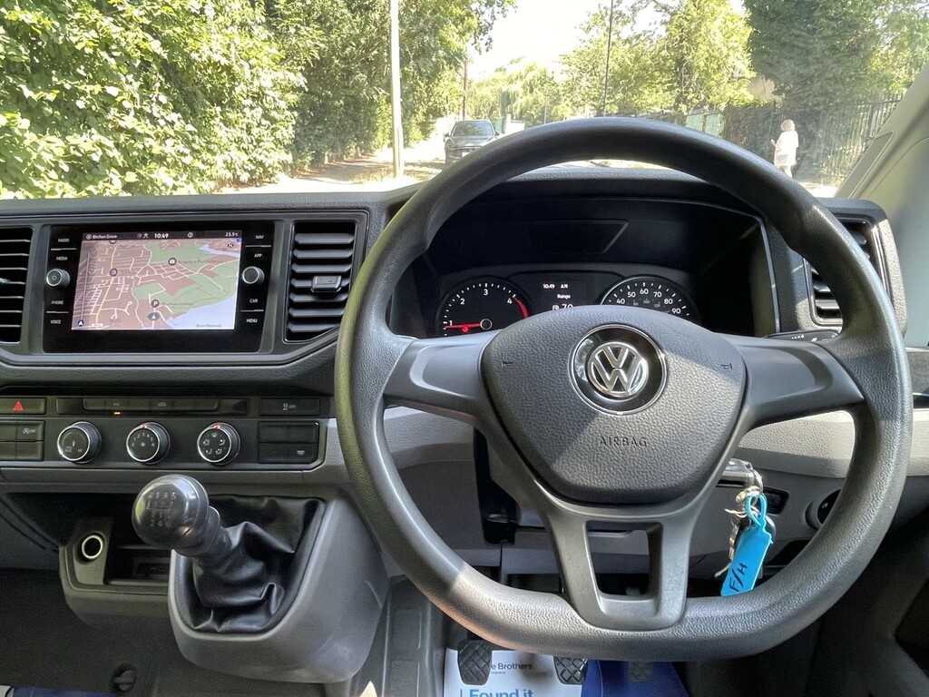 Volkswagen Crafter Mpv White #16