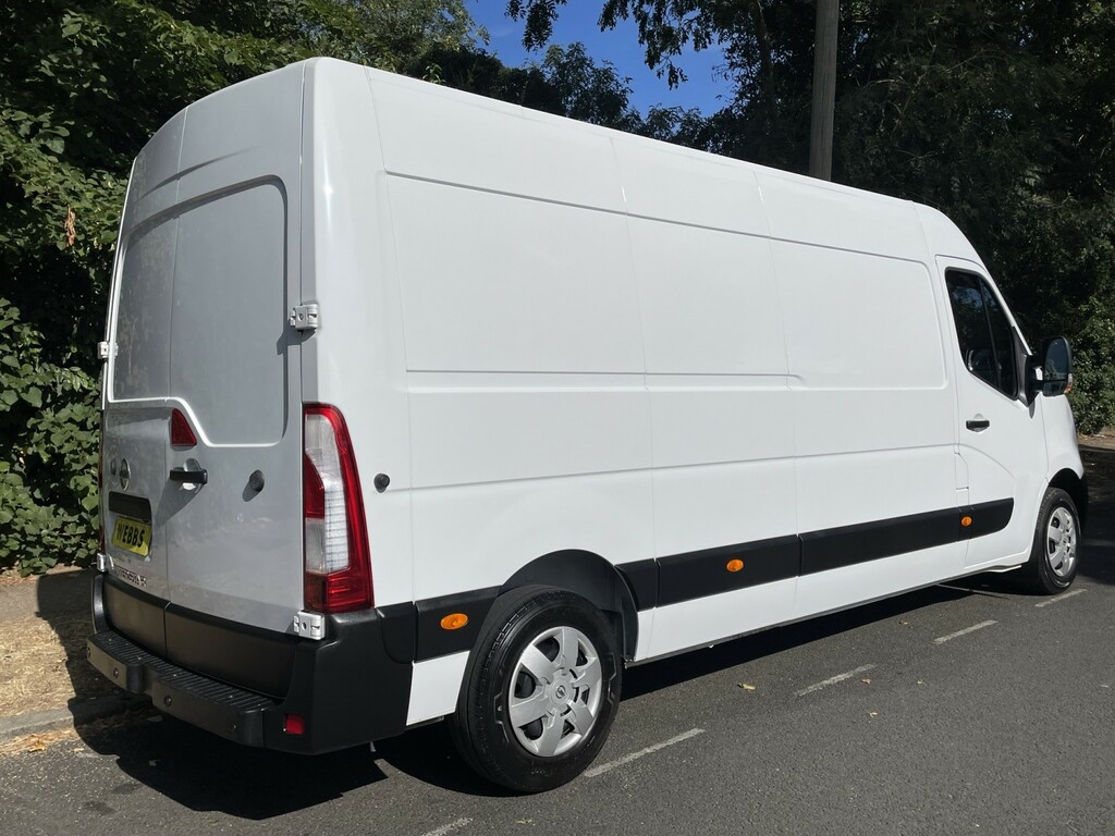 Nissan InterStar F33 Tekna Dci L2h2 Silver #9