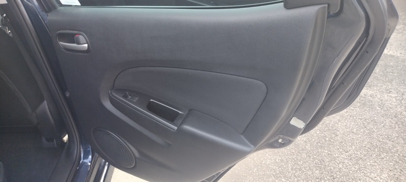 Mazda 2 2 Colour Edition White #14
