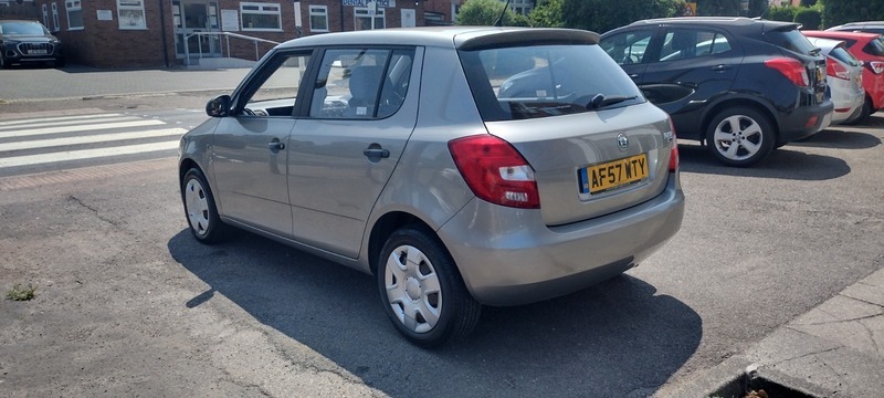 Skoda Fabia  Green #8