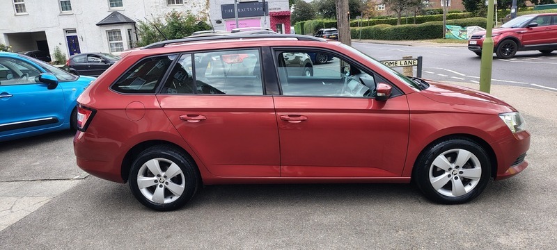 Skoda Fabia Se Tsi Red #4
