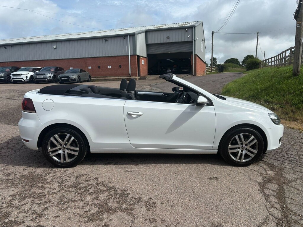 Volkswagen Golf 1.2 Tsi S Cabriolet Euro 5  #2