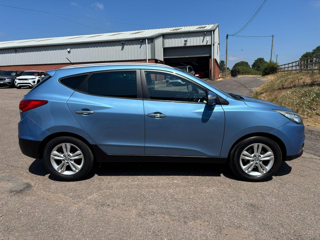 Hyundai Ix35 1.7 Crdi Premium Euro 5 Ss #2