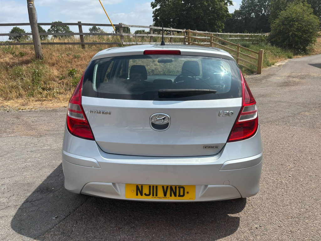 Hyundai I30 1.6 Crdi Comfort Euro 4 #4