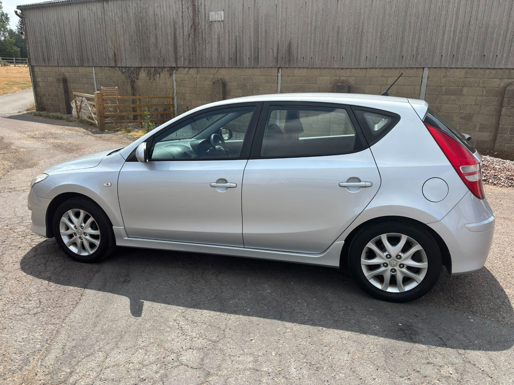 Hyundai I30 1.6 Crdi Comfort Euro 4 #6