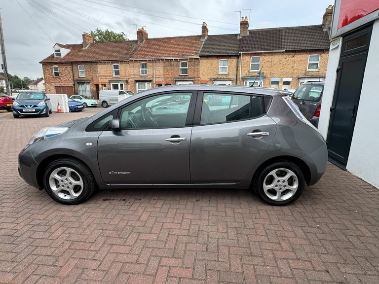Nissan Leaf 80Kw Acenta 30Kwh EA17OFY Grey #4