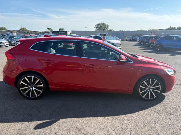 Volvo V40 2.0 D3 Inscription Euro 6 Ss