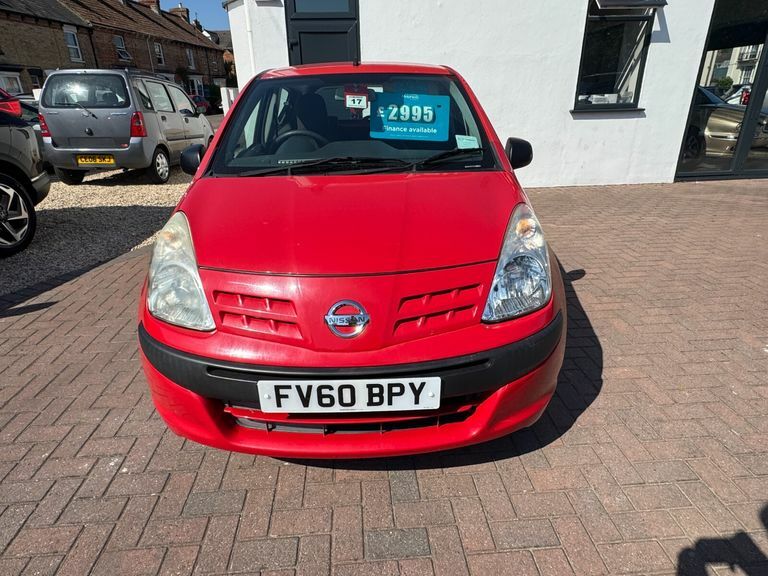 Nissan Pixo 1.0 Visia Red