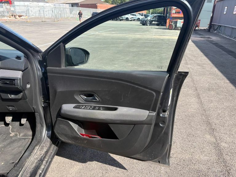 Dacia Sandero 1.0 Tce Comfort Euro 6 Ss  #6