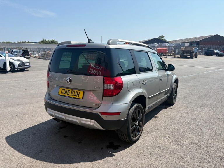 Skoda Yeti 2.0 Tdi Laurin Klement Outdoor Dsg 4Wd Euro 5 #4