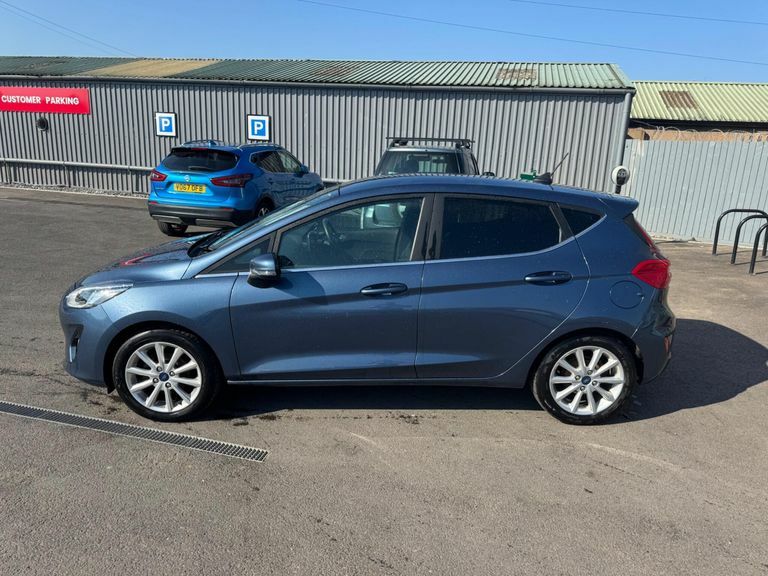Ford Fiesta 1.0T Ecoboost Titanium Euro 6 Ss  #4