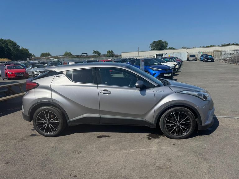 Toyota C-Hr 1.8 Vvt-h Excel Cvt Euro 6 Ss #3