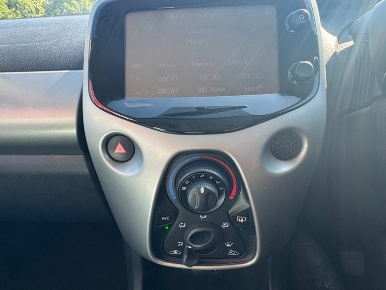 Peugeot 108 Active Grey #24