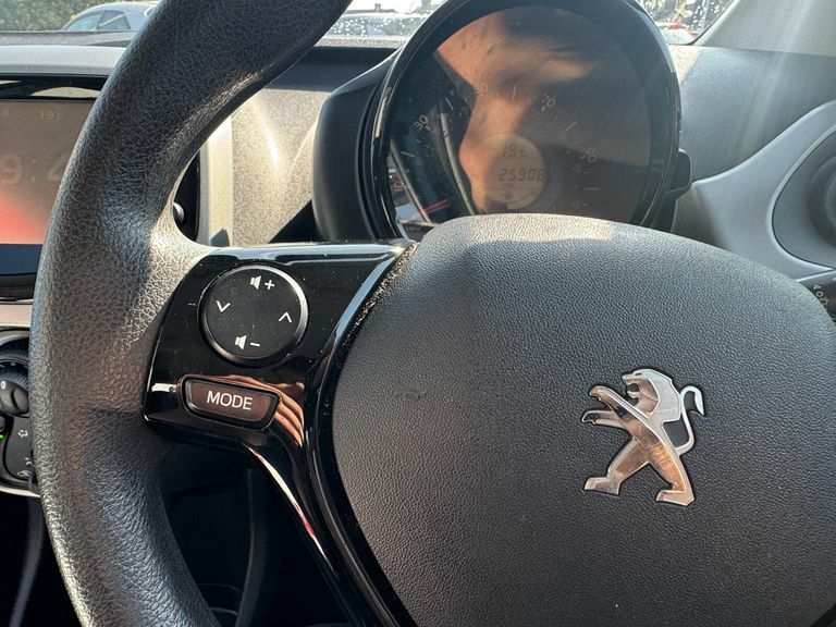 Peugeot 108 Active Grey #22