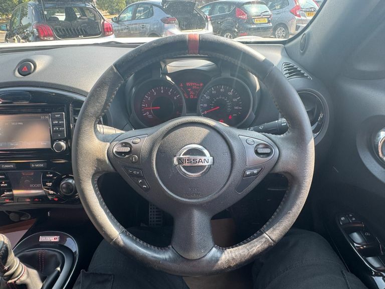 Nissan Juke Hatchback White #21