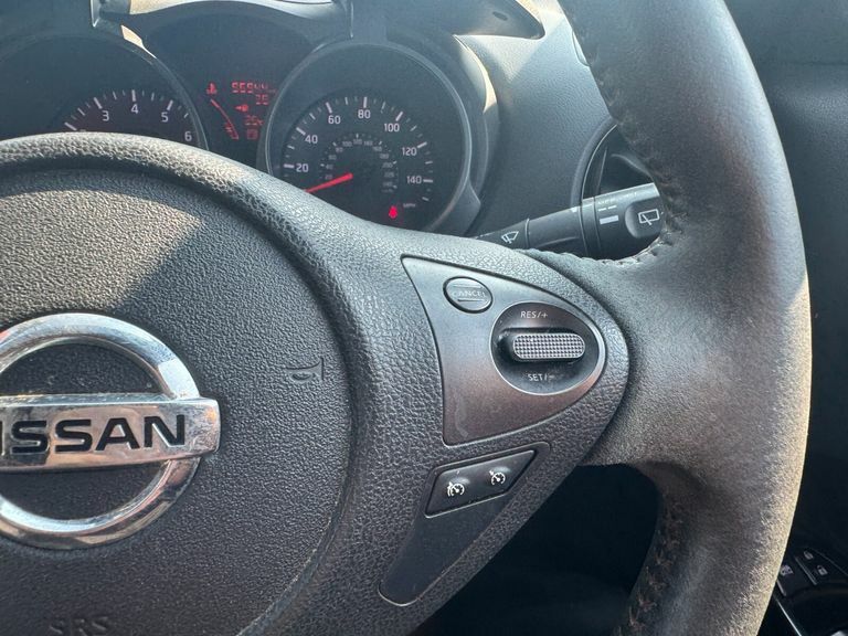 Nissan Juke Hatchback White #22