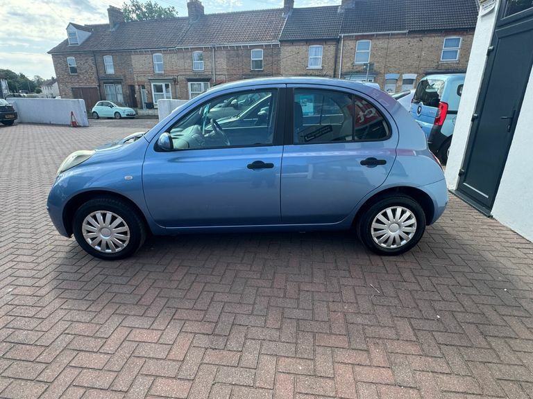 Nissan Micra Black #4