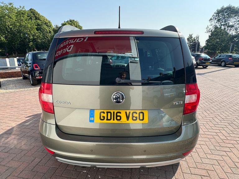 Skoda Yeti 2.0 Tdi Cr Se Green #5