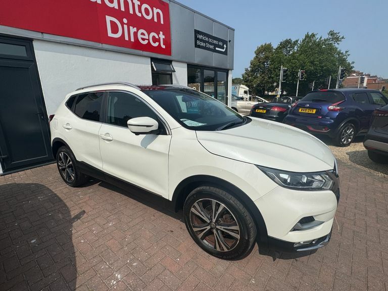 Nissan Qashqai 1.5 Dci N-connecta BF17OZC White #6