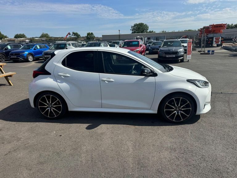 Toyota Yaris 1.5 Vvt-h Gr Sport E-cvt Euro 6 Ss