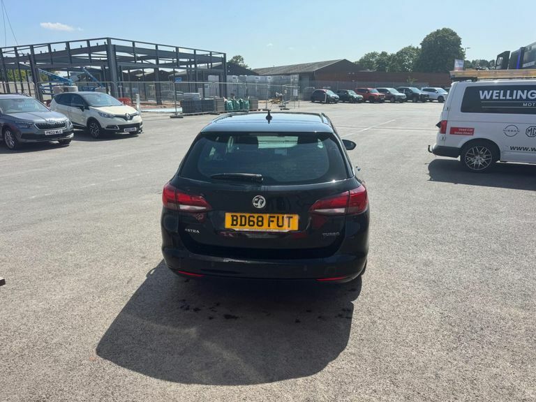 Vauxhall Astra 1.4I Turbo Sri Nav Sports Tourer Euro 6 Black #3
