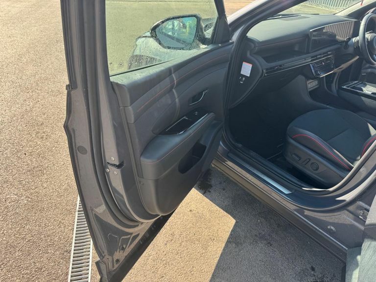 Hyundai Tucson Premium Black #9