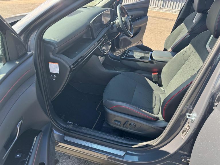 Hyundai Tucson Premium Black #8