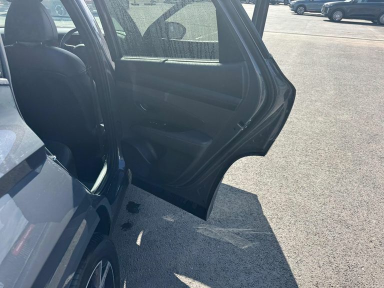 Hyundai Tucson Premium Black #14