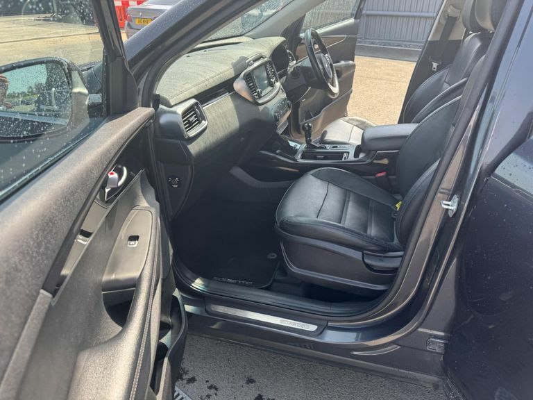Kia Sorento 2015 2.2 Crdi Kx-2 Sat Nav 194 Bhp Black #10