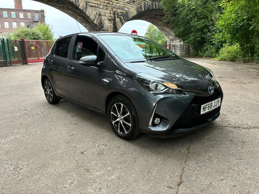 Toyota Yaris Hatchback 1.5 Vvt-h Icon Tech E-cvt Euro 6 Ss 5 MF68JJY Grey #2
